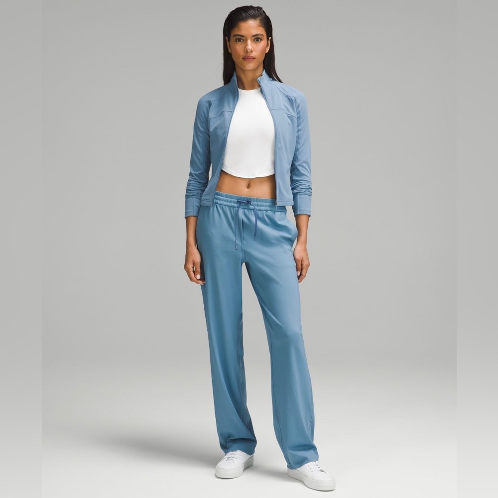 Lululemon pants